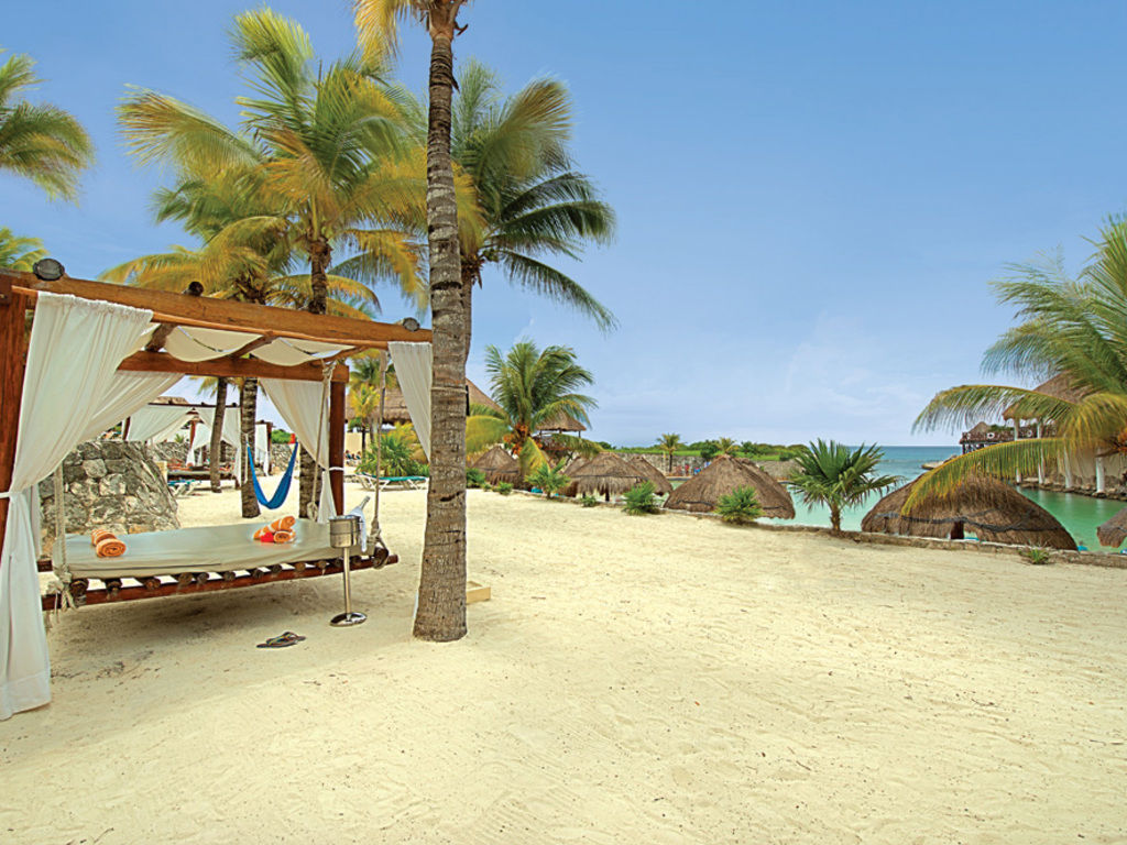 Occidental At Xcaret Destination Ξενοδοχείο Xcaret Park Εξωτερικό φωτογραφία Beach at the Grand Palladium Resort & Spa